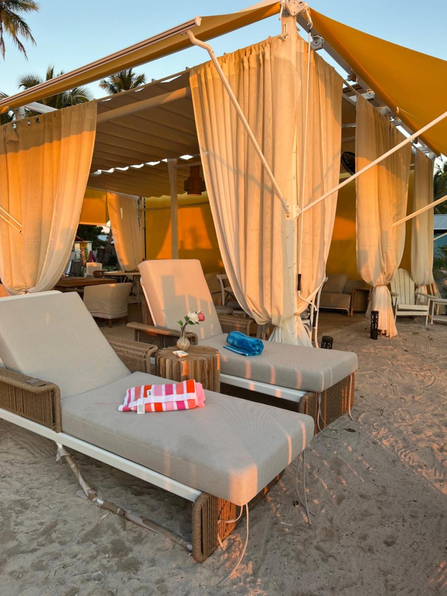 Casa Rosada Beach Front Mano Juan Exterior foto